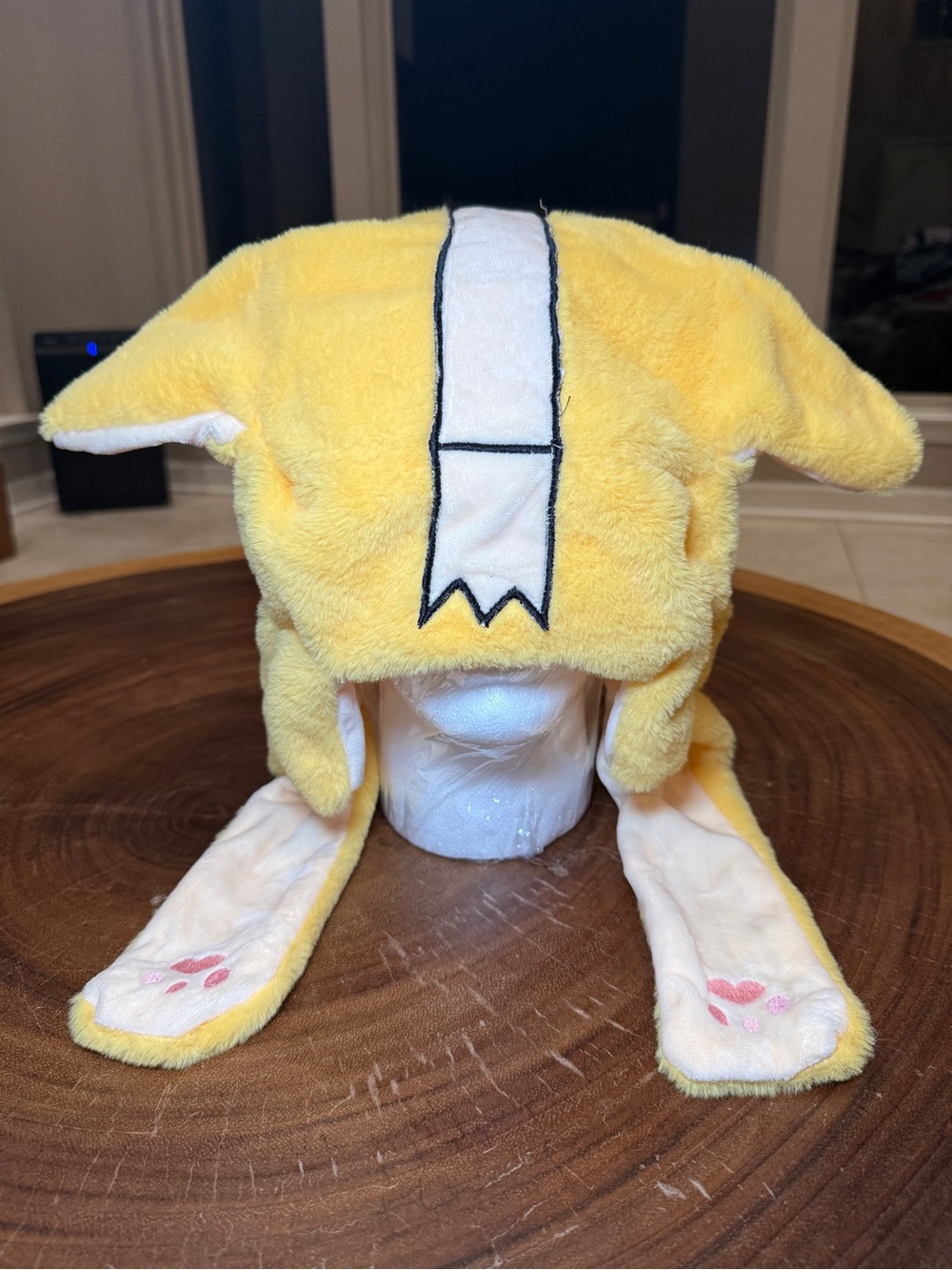 Lankybox Foxy Plush Hat Ear Flaps
Size Young Adult-Adult